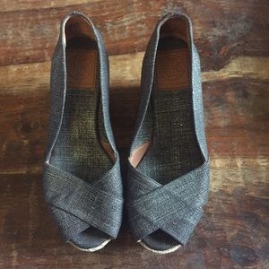 Tory Burch Filipa Wedges